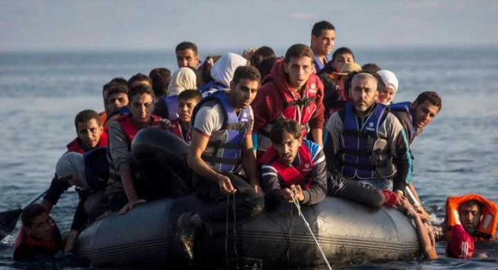 Συνεχίζεται ο υβριδικός πόλεμος κατά της Ελλάδας: Άλλοι 100 μετανάστες πέρασαν σήμερα στα νησιά